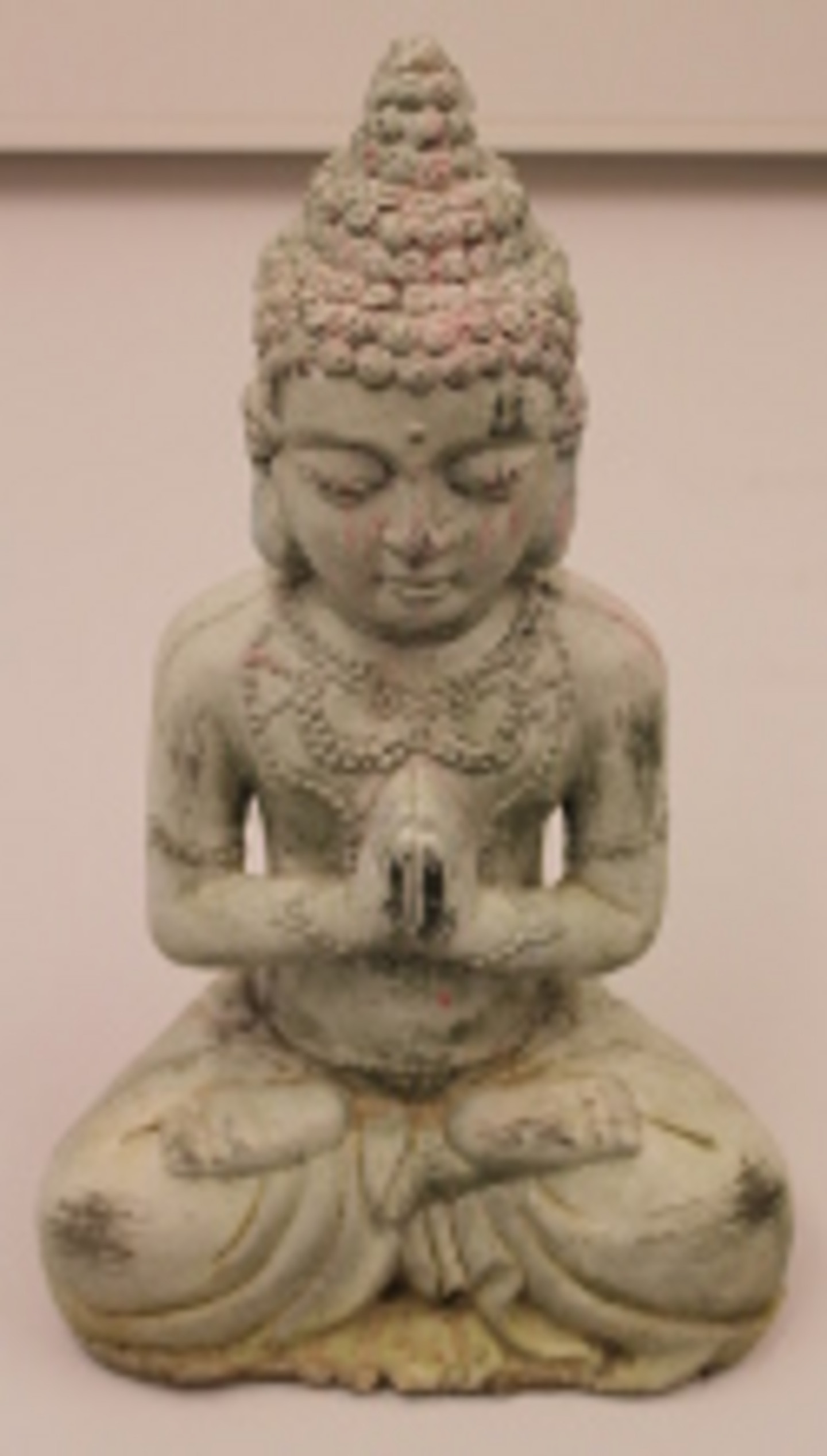 Verwinkelte Buddha-Figur